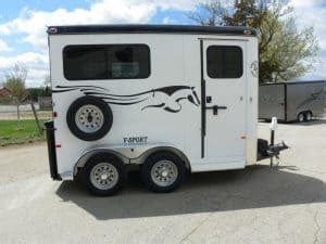 Most Common Horse Trailer Types - Quick Guide | Horse Soup