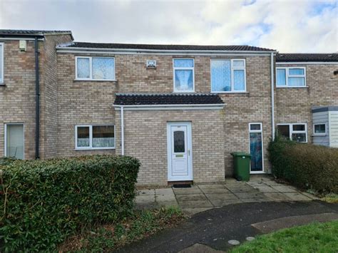 3 Bed Terraced House For Sale In Eyrescroft Bretton Peterborough Pe3