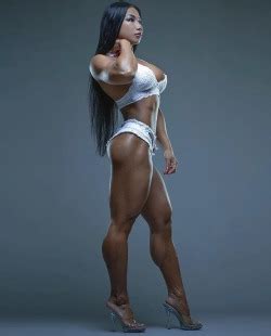 Muscular Female Calves Tumblr Post Porn Photo Pics