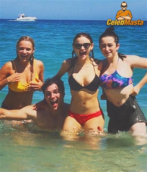 Joey King Nude Sex Scene Videos CelebMasta