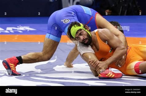 India S Bajrang Punia Right And Puerto Rico S Sebastian C Rivera