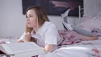 Hijastro Anal Folla Madrastra Y Su Bff XVIDEOS