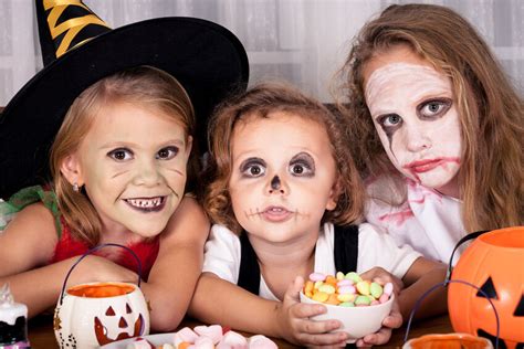 The Top 10 Scariest Halloween Costumes Ever | eBay