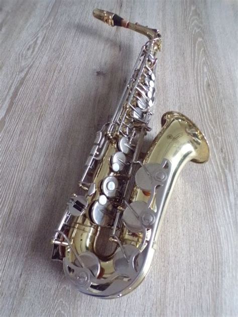 Yamaha YAS 23 alto saxophone gold, plays okay + Selmer - Catawiki