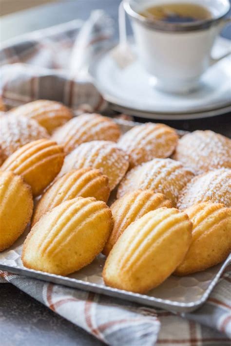 If Youve Never Had A Lemon Vanilla Madeleine Before They Are Small