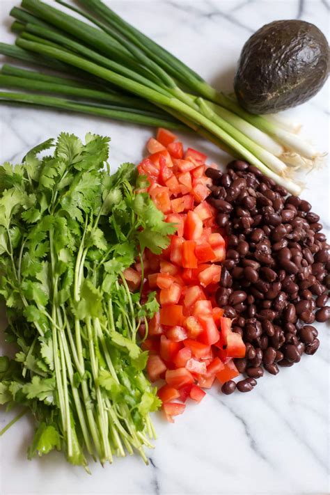 Southwestern Black Bean Salad - Artzy Foodie