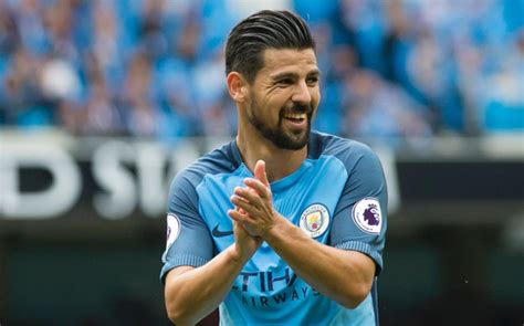 Nolito Does Not Like The Weather In England