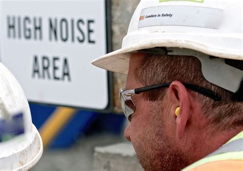 Industrie automobile : Les dangers du bruit au travail - Earow Industrie