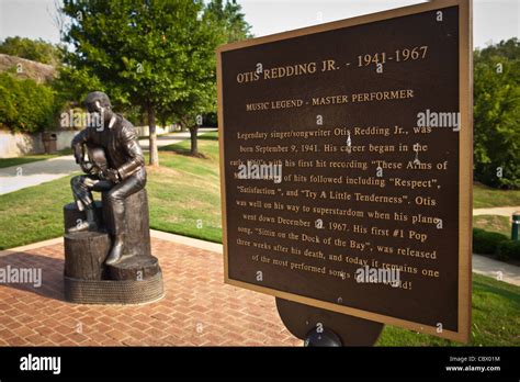 Statue of American soul singer-songwriter Otis Redding by artist ...