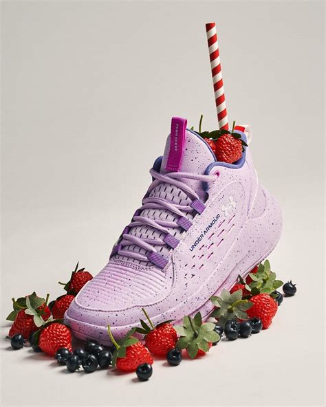 Kelsey Plum x Under Armour Breakthru 5 Plum-Berry PE