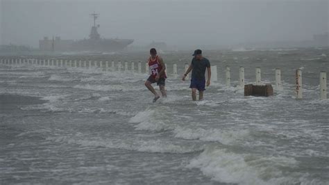 Hurricane Hanna makes landfall in Texas - ABC News