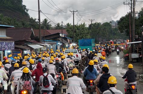 In Indonesias Chinese Funded Nickel Smelters Lives Put At Stake As