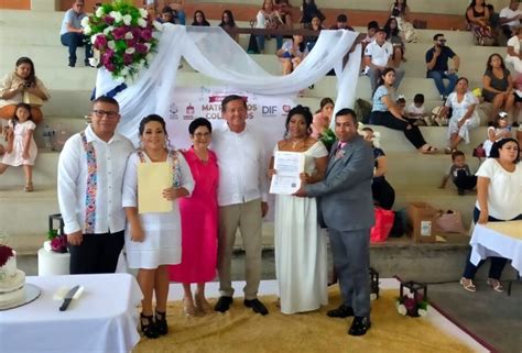 Realizan Matrimonios Colectivos En Puerto Vallarta