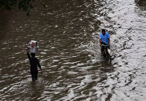 Mumbai Rain Photo Waterlogging Traffic Jam As Heavy Rain Lashes Mumbai