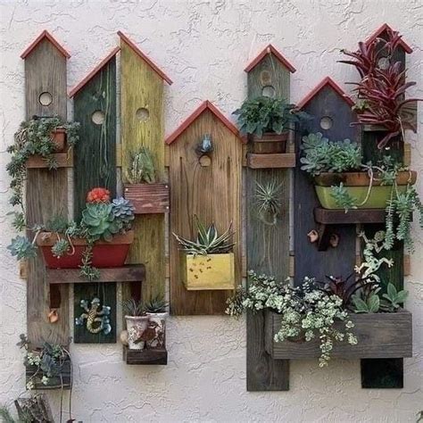 Pin By Amber Gravitt On Artsy Craftsy Stuff Recycled Garden Art