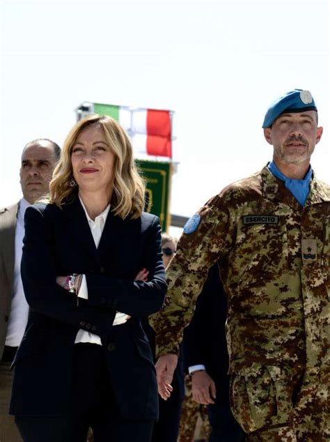 Giorgia Meloni Visita I Militari Italiani In Libano Dago Fotogallery