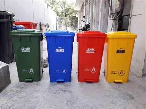 Green Blue Red Yellow Black Foot Pedal Plastic Dustbin For Hospitals