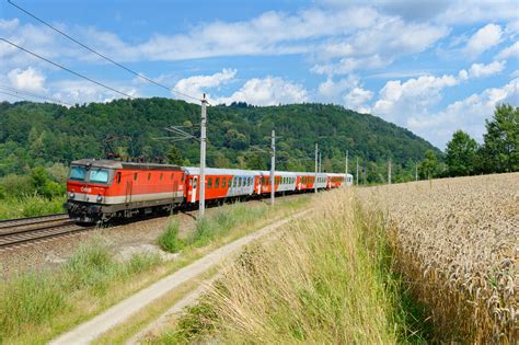 Bb Schiebt Den Rex Linz Hbf Passau Hbf Bei Wernstein