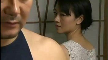 La esposa acaba de engañar y sigue amando a su marido XVIDEOS