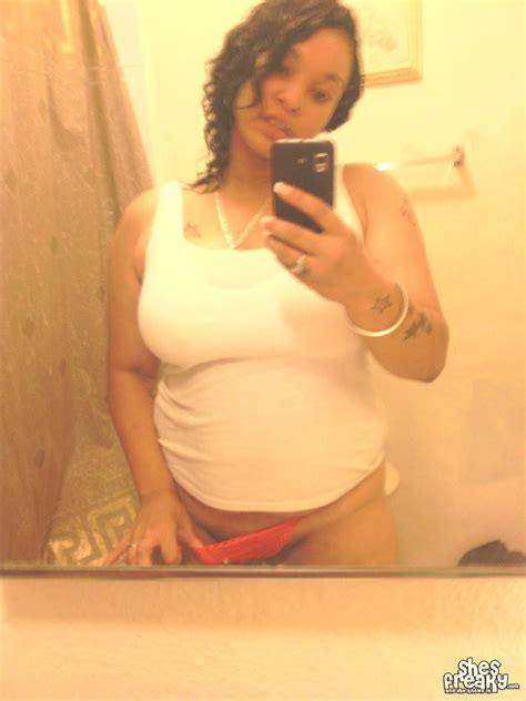 Lightskin BBW Selfshots ShesFreaky