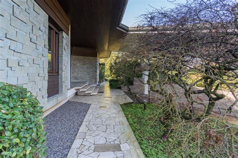 Villa Singola Carate Brianza In Vendita Agenzia Immobiliare Casa Style