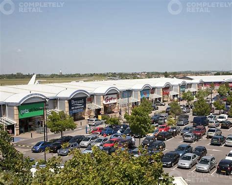 Airport Retail Park Southend On Sea Ss2 6fw Completely Retail