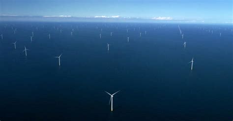 Offshore Wind Turbines Power More Than 2 Million Uk Homes Daily 60