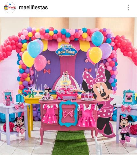 Minnies Boutique Birthday Party Dessert Table And Decor Bolo Da Minnie