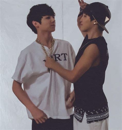 Pin De Sungwon Girlfriend En Babe Jungkook Jikook Anillos Envueltos En Alambre