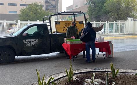 Fr O En Monterrey Ej Rcito Mexicano Reparte Bebidas Calientes