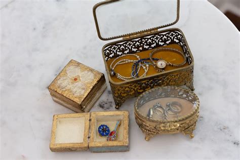 20 Jewelry Storage Ideas That Combine Form and Function