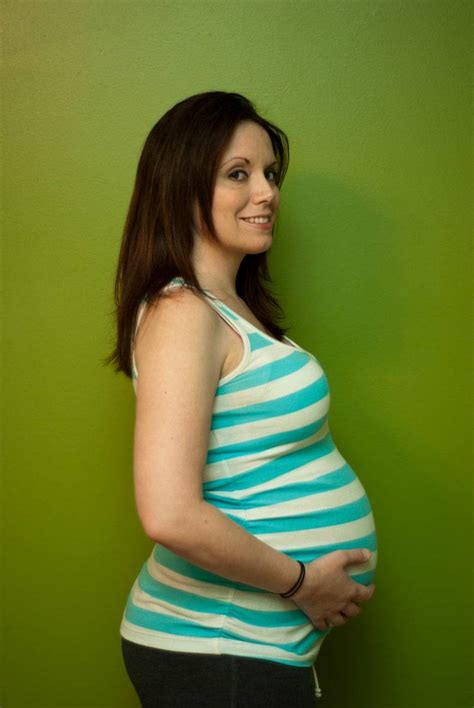 25 Weeks Pregnant By Pregnancywriter On Deviantart