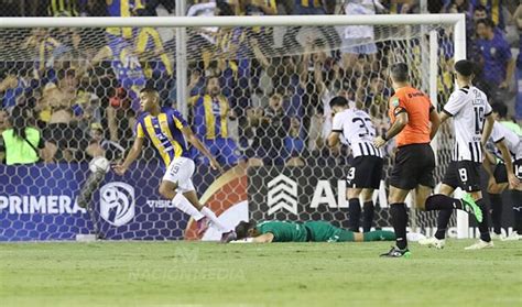 Versus Marcelo Pérez El Goleador Implacable Que Es Sensación En Luqueño