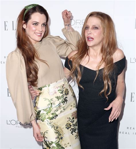 Riley Keough Sensed The Moment Lisa Marie Presley Died Huffpost