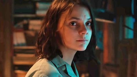 Dafne Keen Reveals What She S Excited For Most In His Dark Materials