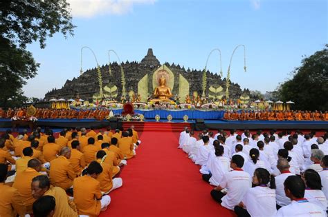 Kitab Suci Umat Agama Buddha Adalah | Kumpulan KITAB