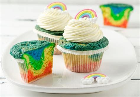 Regenbogen Cupcakes Rezept Ichkoche At