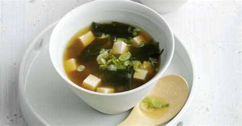 Zuppa Di Miso Con Wakame E Tofu Ricetta