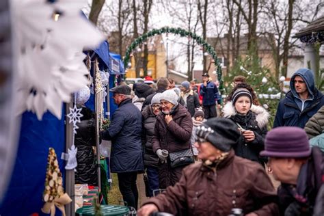 Solecki Jarmark Bo Onarodzeniowy Za Nami By O Mn Stwo Stoisk I