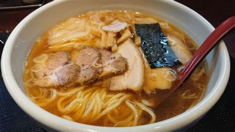 『チャーシューワンタンメン 中盛』中華蕎麦 金魚のレビュー ラーメンデータベース