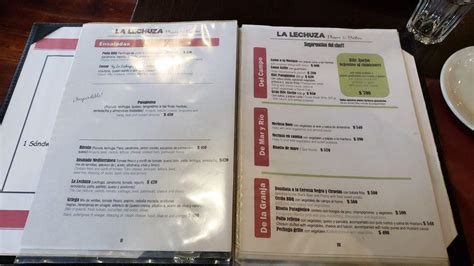 Menu at La Lechuza pizzeria, El Calafate