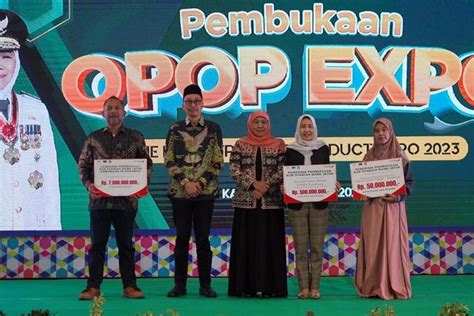 Pembukaan Opop Expo Bank Jatim Luncurkan Kur Syariah Times