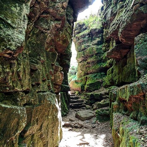 Luds Church In The Peak District England Such A Cool Spot In The