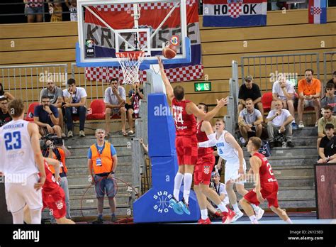 RIJEKA KROATIEN 03 JULI Bojan Bogdanovic aus Kroatien schießt den