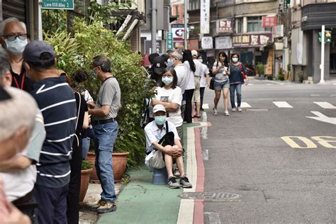 快訊／陳建仁認了！ 快篩試劑「政府準備不足」 Ettoday生活新聞 Ettoday新聞雲