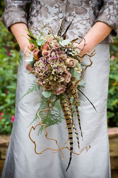 18 Unique Rustic Feather Wedding Bouquets Weddinginclude