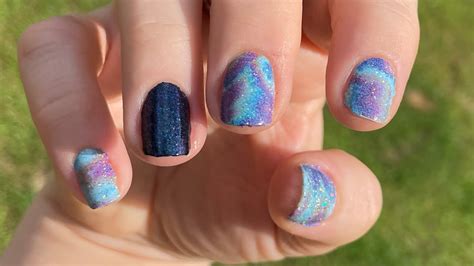 Color Street Galaxy Themed Mixed Mani Using Chrome It Down Blue In