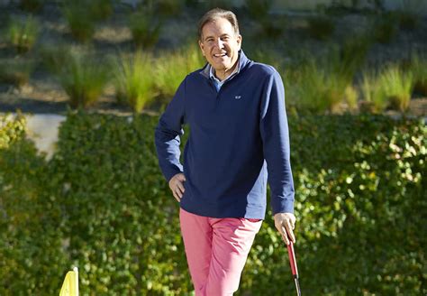 VINEYARD VINES TEAMS UP WITH JIM NANTZ ON COLLECTION