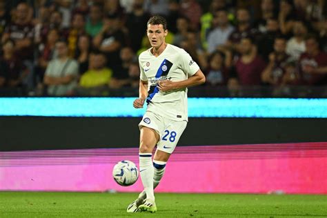 Inter Defender Benjamin Pavard Celebrates France 4 1 Win Vs Scotland