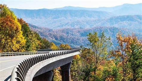 Best Scenic Drives In The Smoky Mountains To View Fall Colors My